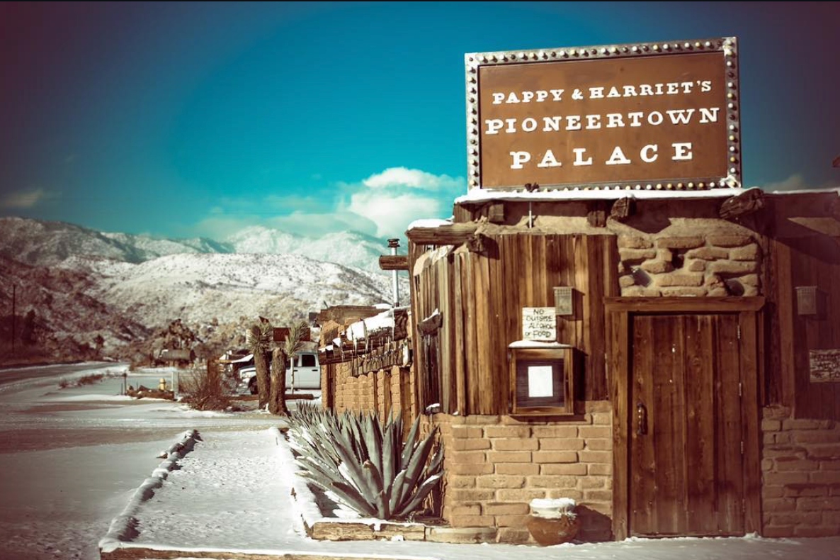 Pappy & Harriet&rsquo;s in the desert snow near ESCAPE