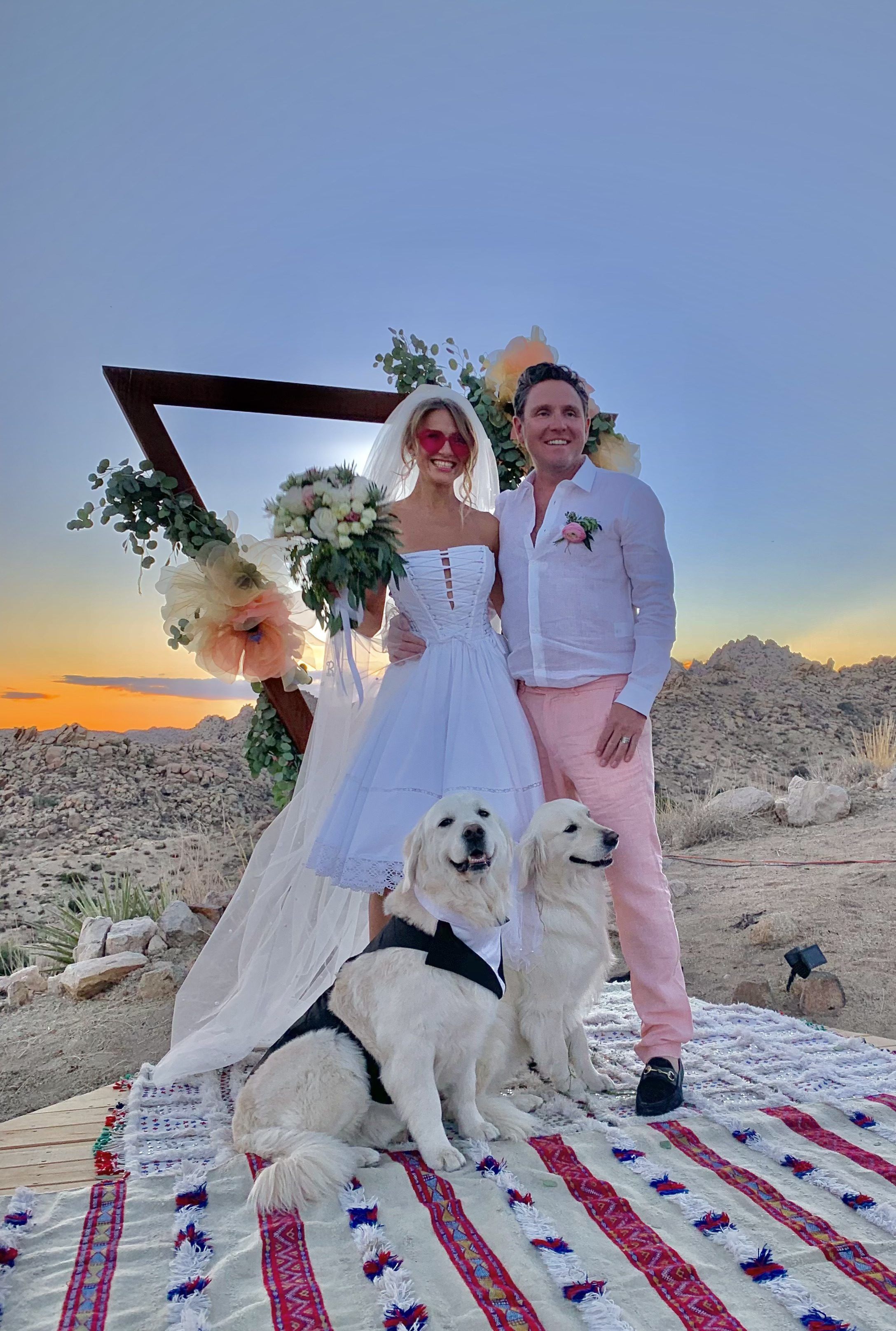 Golden hour wedding at ESCAPE
